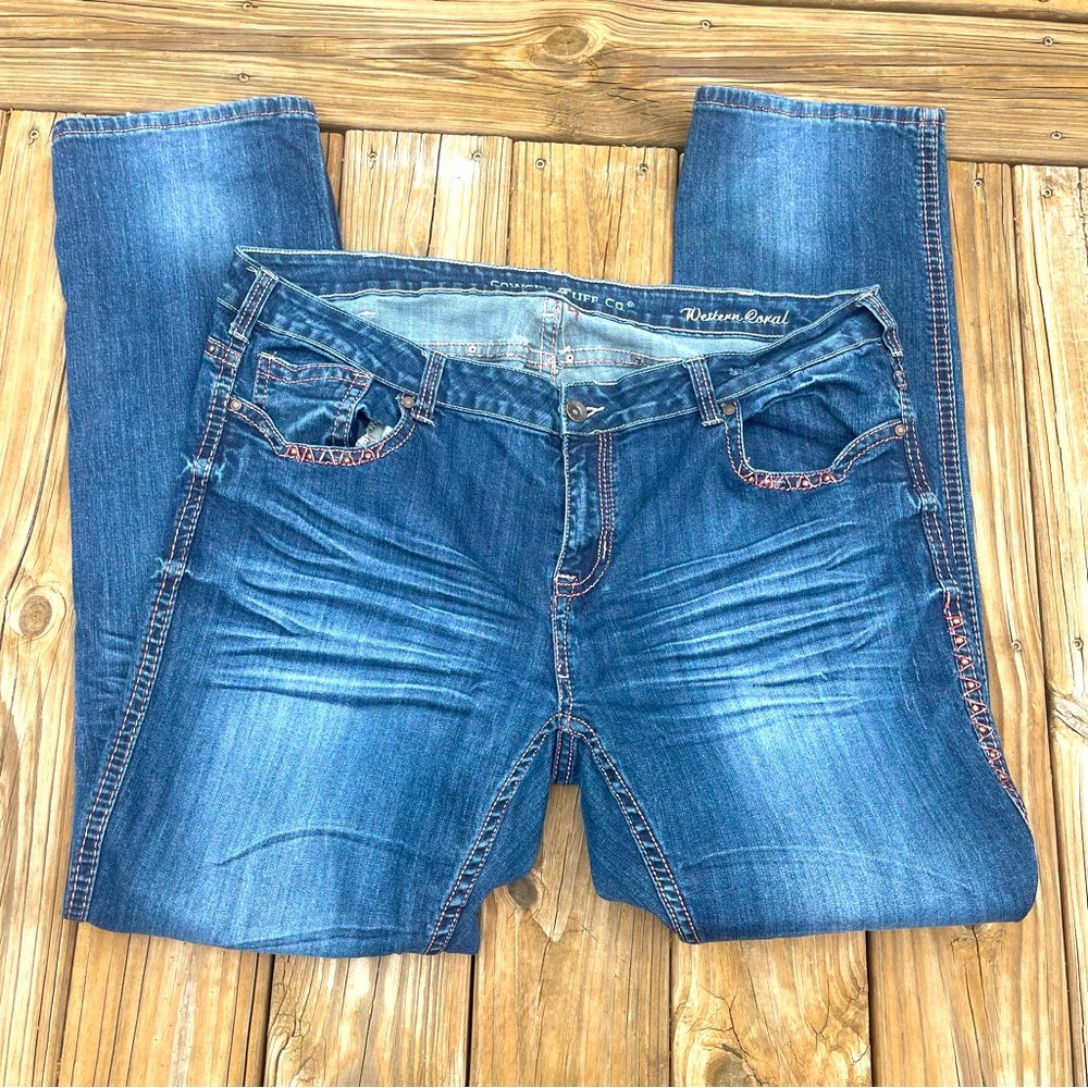 Cowgirl Tuff jeans Size 40/35 Western Coral Plus Size with Studs‎
